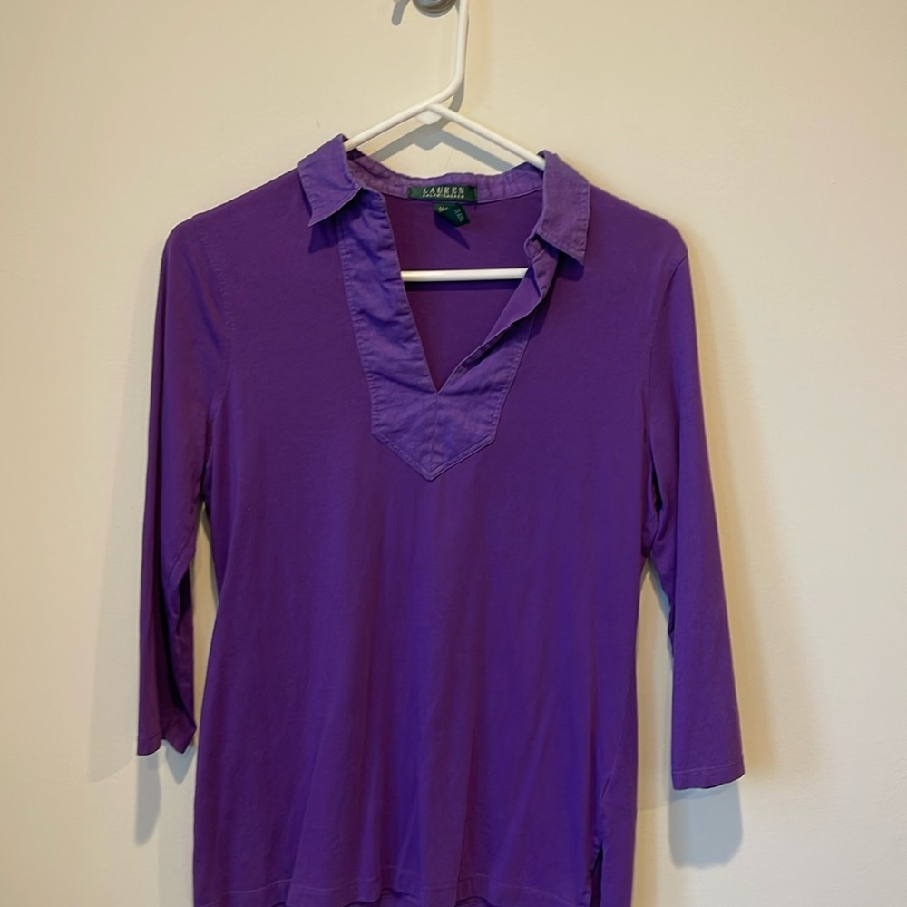 Lauren Ralph Lauren size medium purple pullover v neck shirt
